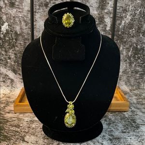 Sterling silver large peridot ring & pendant only
